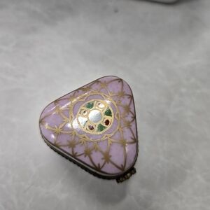 Traditional Limoges Trinket Boxes Vintage Porce Pink and Gold Enamel